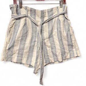 H&M Striped paperbag shorts women’s size 10